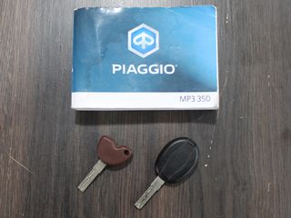 Piaggio MP3 350 Sport