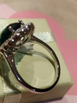 Anillo vintage plata con piedra verde mar