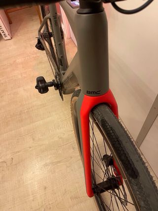 Bmc Roadmachine 01 AMP X Eléctrica, gravel/road