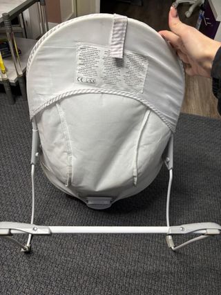 Hamaca infantil con música y vibración