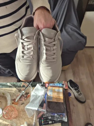 Zapatillas Skechers Beige/Marrón Paseo