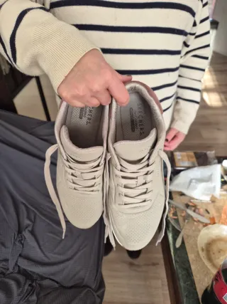 Zapatillas Skechers Beige/Marrón Paseo