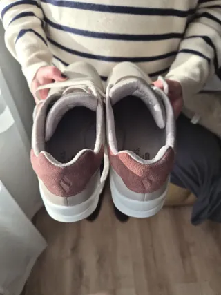 Zapatillas Skechers Beige/Marrón Paseo