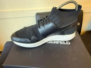 Zapatillas Karl Lagerfeld Talla 42 Ed. Limitada