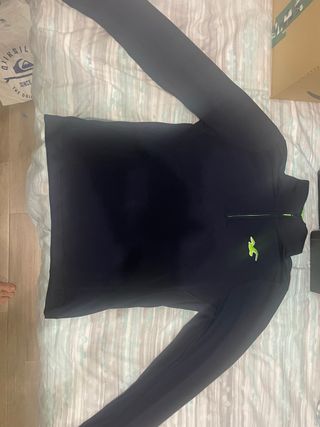 Hollister Técnica M Negra