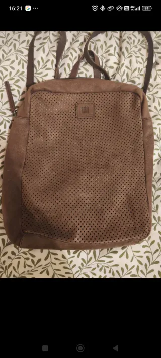 Mochila Biba Piel Marrón Perforada