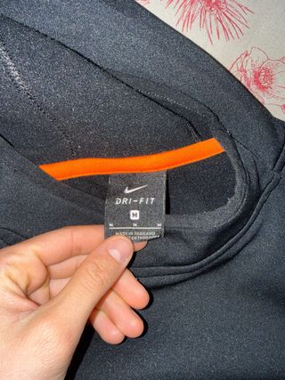 Sudadera Nike Negra y Naranja
