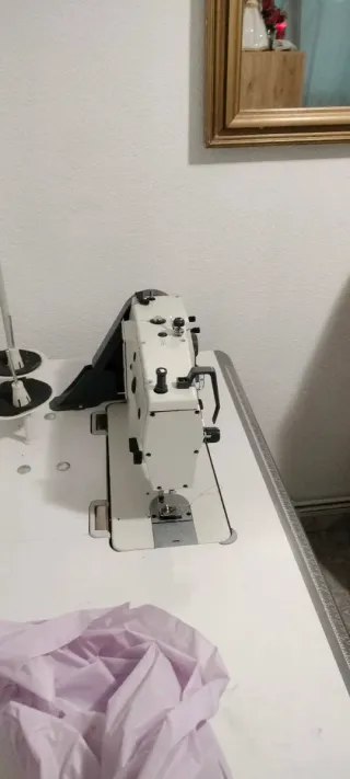 Máquina de coser industrial BSM