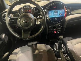 MINI MINI 5 Puertas Cooper 100 kW (136 CV)