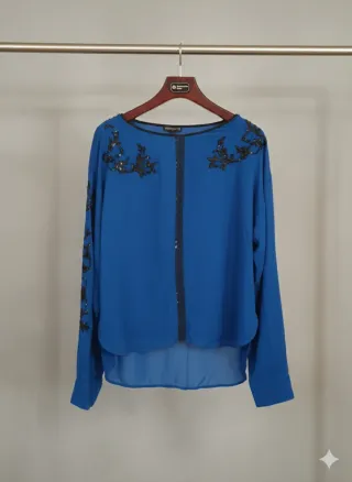 Blusa donna blu con ricami neri taglia 42