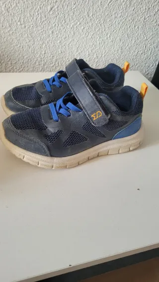 Zapatos niño T. 29/30 beige y negro