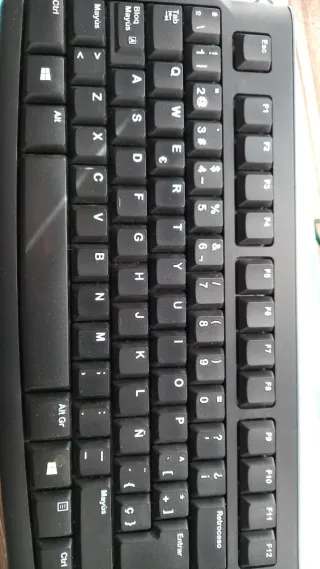 Teclado Logitech Negro