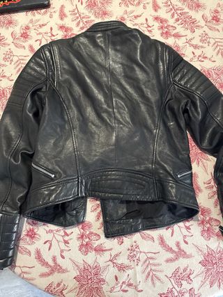 Chaqueta Cuero Zara Negra
