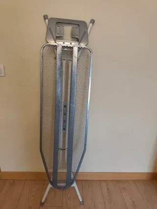 Tabla de planchar metálica