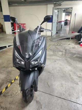 Kymco Xtown CT 125 gris mate