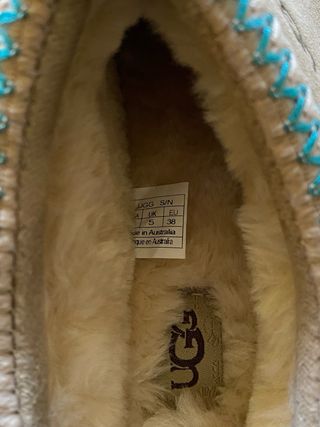 Zuecos UGG Beige Talla 38
