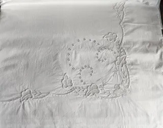 Sábanas de algodón bordadas