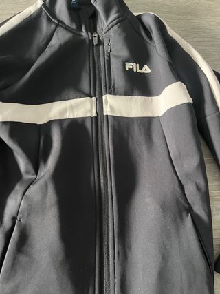 Chaqueta Fila Negra y Blanca  talla 10-11