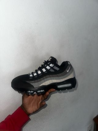 Nike Air Max 95 Preto Cinza