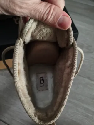 Botas UGG Neumel Moc T45 Nuevas