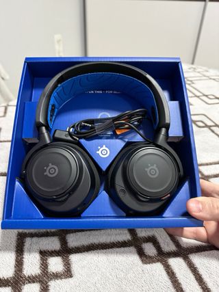 Steelseries Artics Nova 7P Wireless PS5