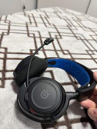 Steelseries Artics Nova 7P Wireless PS5