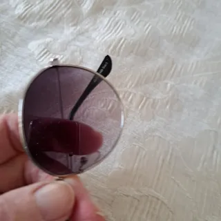 Occhiali da sole argento con lenti sfumate