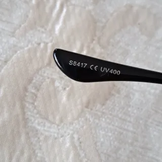 Occhiali da sole argento con lenti sfumate