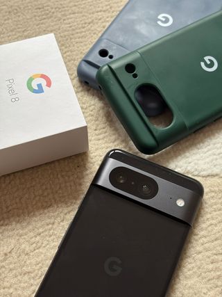 Teléfono Google Pixel 8 Negro / Gris 128 GB