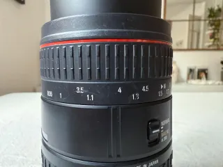 Objetivo SIGMA 70-300mm Macro (Para Canon EF)