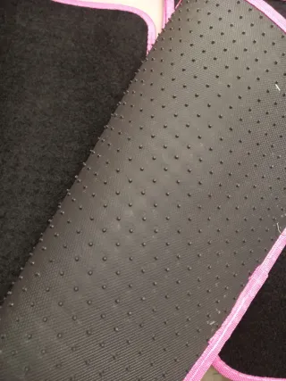 Set Tappetini Auto Moquette Ricamati