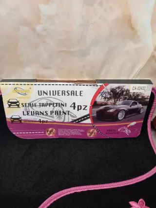 Set Tappetini Auto Moquette Ricamati