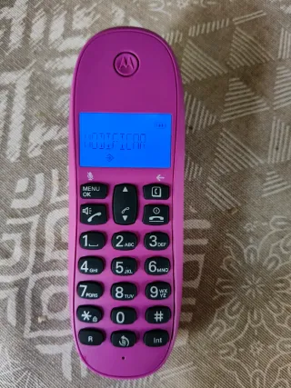 Teléfono Inalámbrico Motorola C1001LB+ Rosa