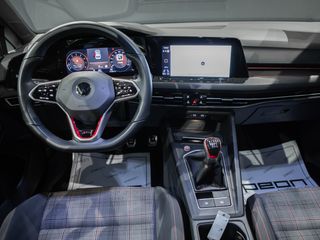 Volkswagen Golf 8 GTI 5p