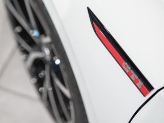 Volkswagen Golf 8 GTI 5p