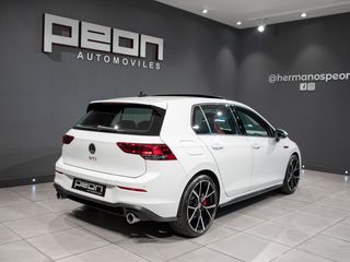 Volkswagen Golf 8 GTI 5p