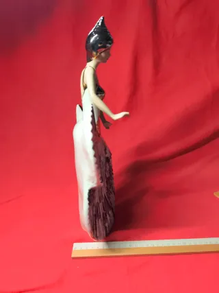 Bailarina Porcelana Artística DAVOR