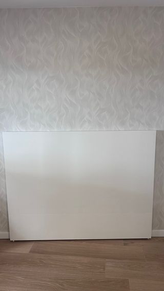 Cabecero de madera blanco