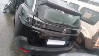 Peugeot 5008 2021 - Despiece Trasera
