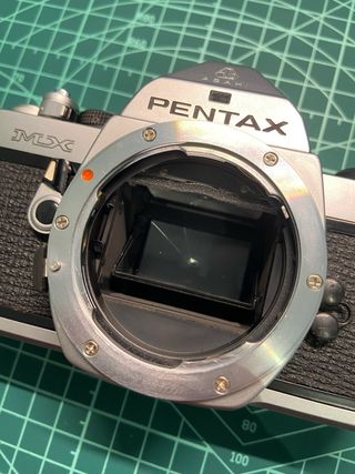 Pentax MX + Objetivo SMC Pentax-M 50mm 1.7