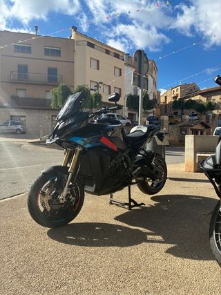 BMW S1000XR