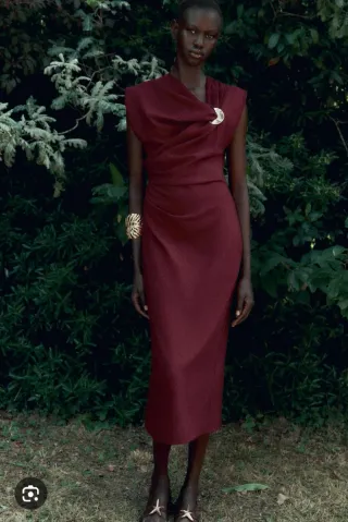 Vestido invitada Zara