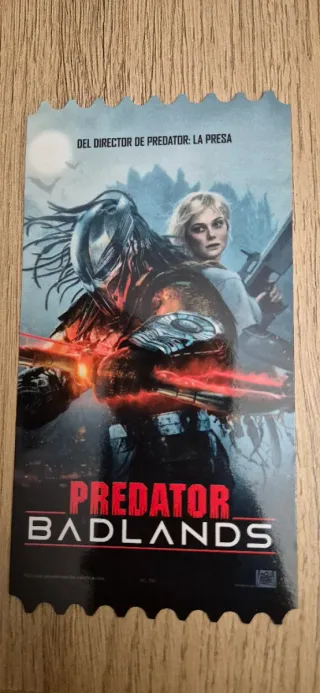 Megaentrada de cine Predator: badlands