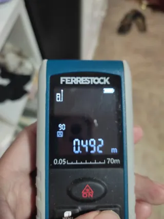 Medidor Láser Ferrestock 70M