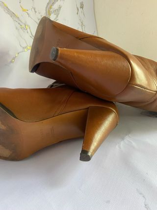 Botas Uterqüe estilo cowboy camel