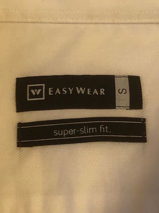 Traje azul marino chico 18 años (licenciatura)