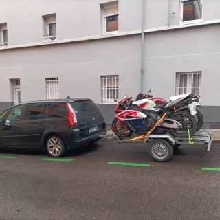 Honda CBR1000RR Sportbike Roja/Blanca/Azul