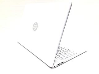 pc portatil hp 15s-fq1003ns