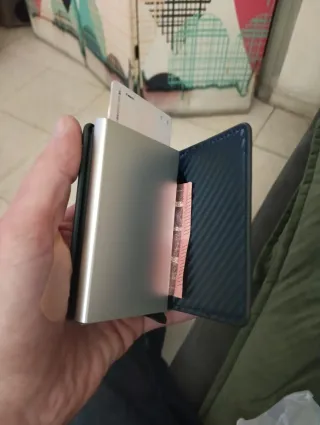 Cartera tipo Secrid azul nueva