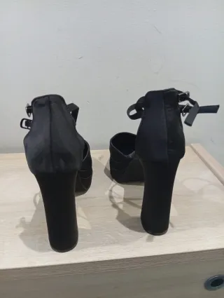 Sandalias tacón plataforma negras T39